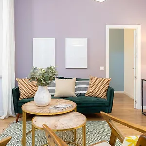 https://beautiful-apartment-in-malaga.hotelsinnerja.org